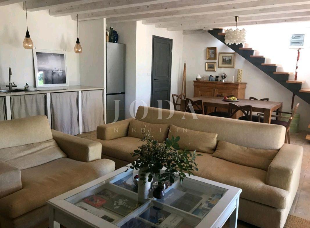 Hiša Labin, 120m2