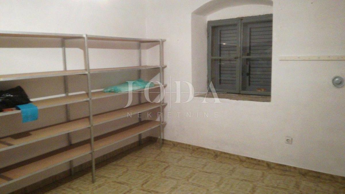 Hiša Motovun, 250m2