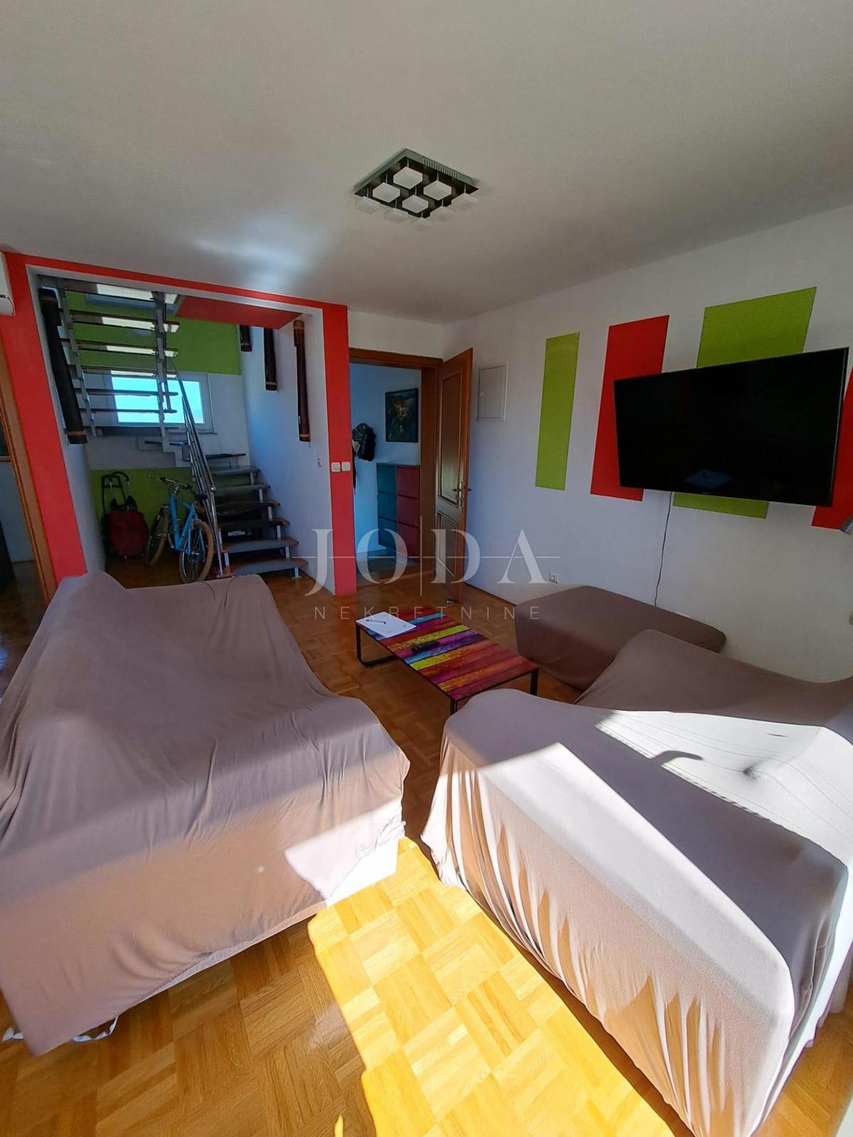 Trisobno stanovanje v dveh etažah, otok Krk