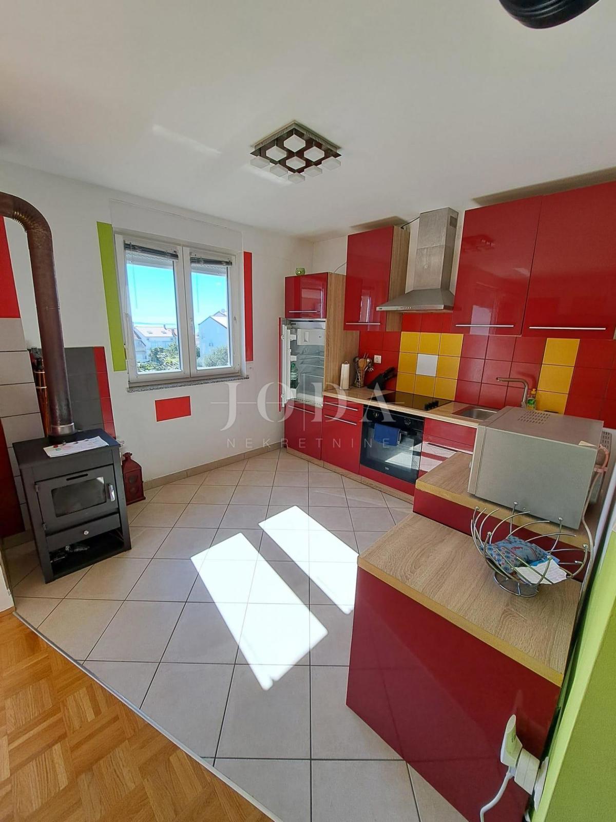 Trisobno stanovanje v dveh etažah, otok Krk