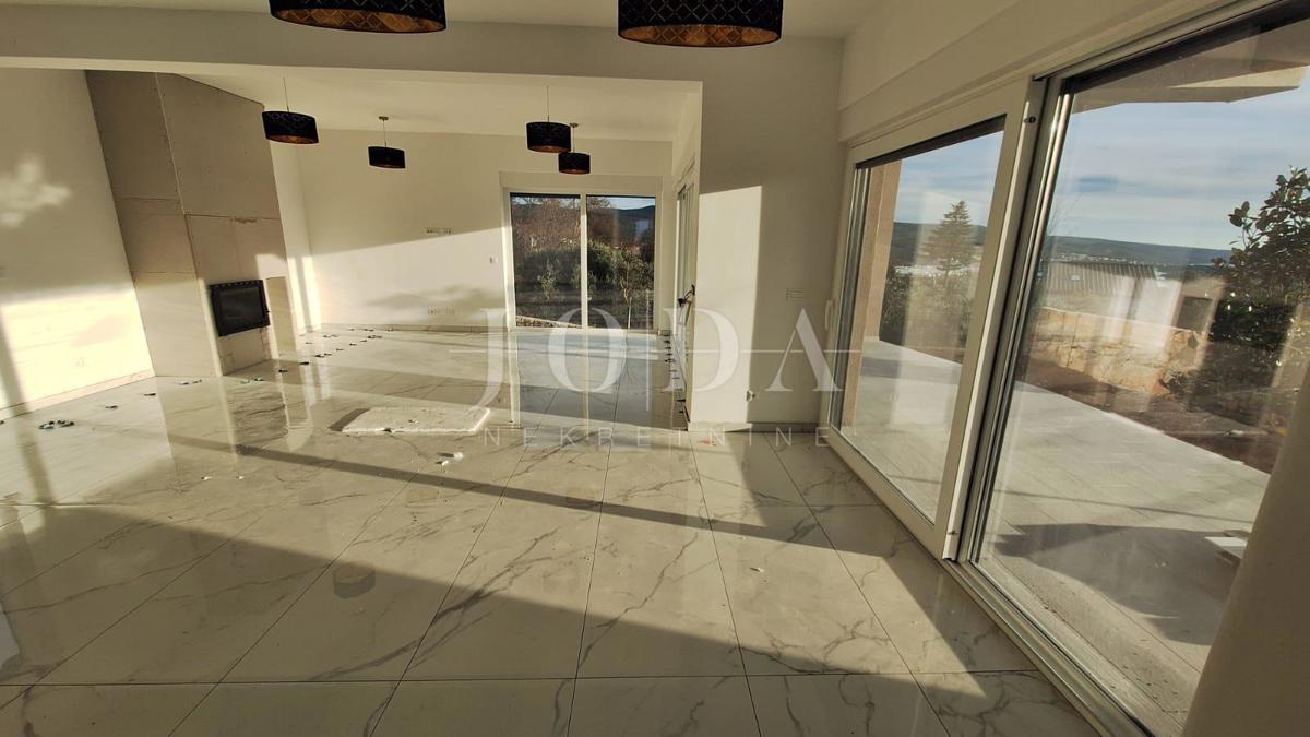 Otok Krk - vila s čudovitim razgledom in bazenom