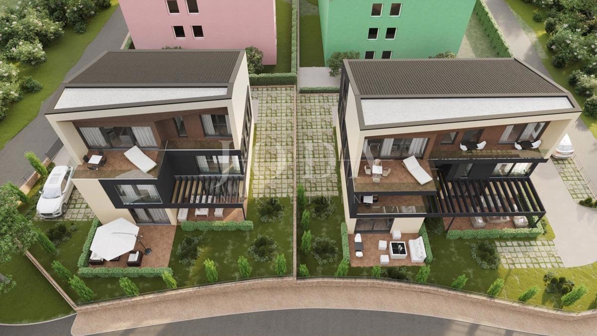 Penthouse v novi stavbi v mestu Krk