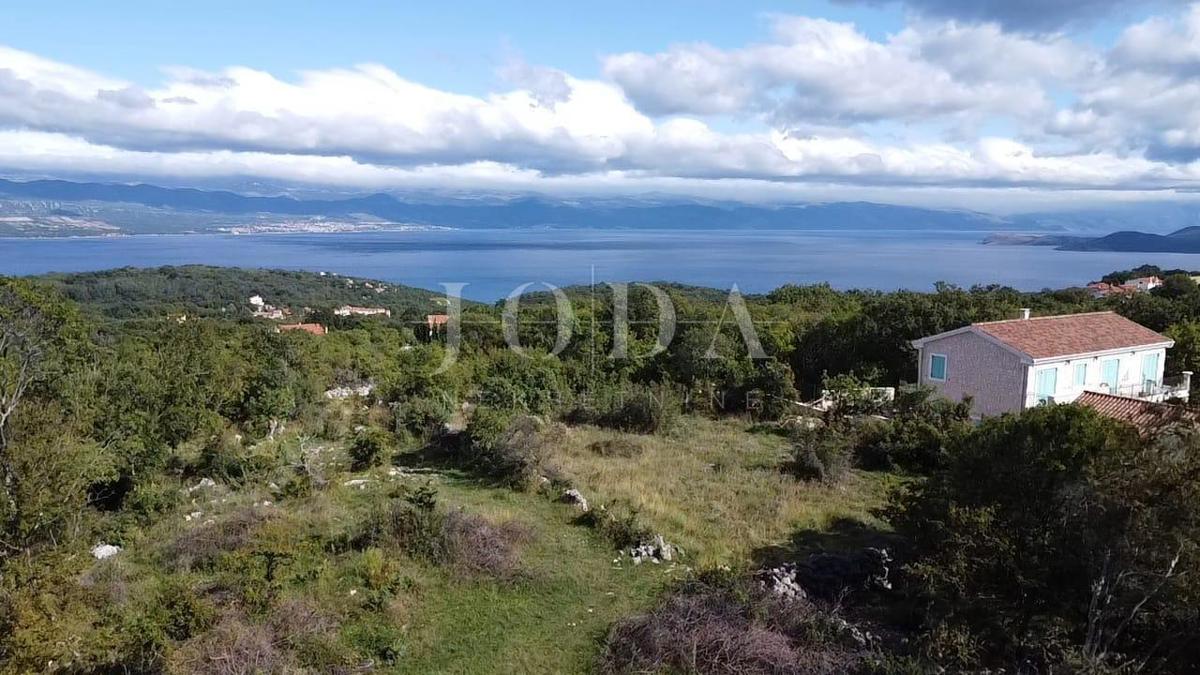 Zemljišče s pogledom na morje - otok Krk