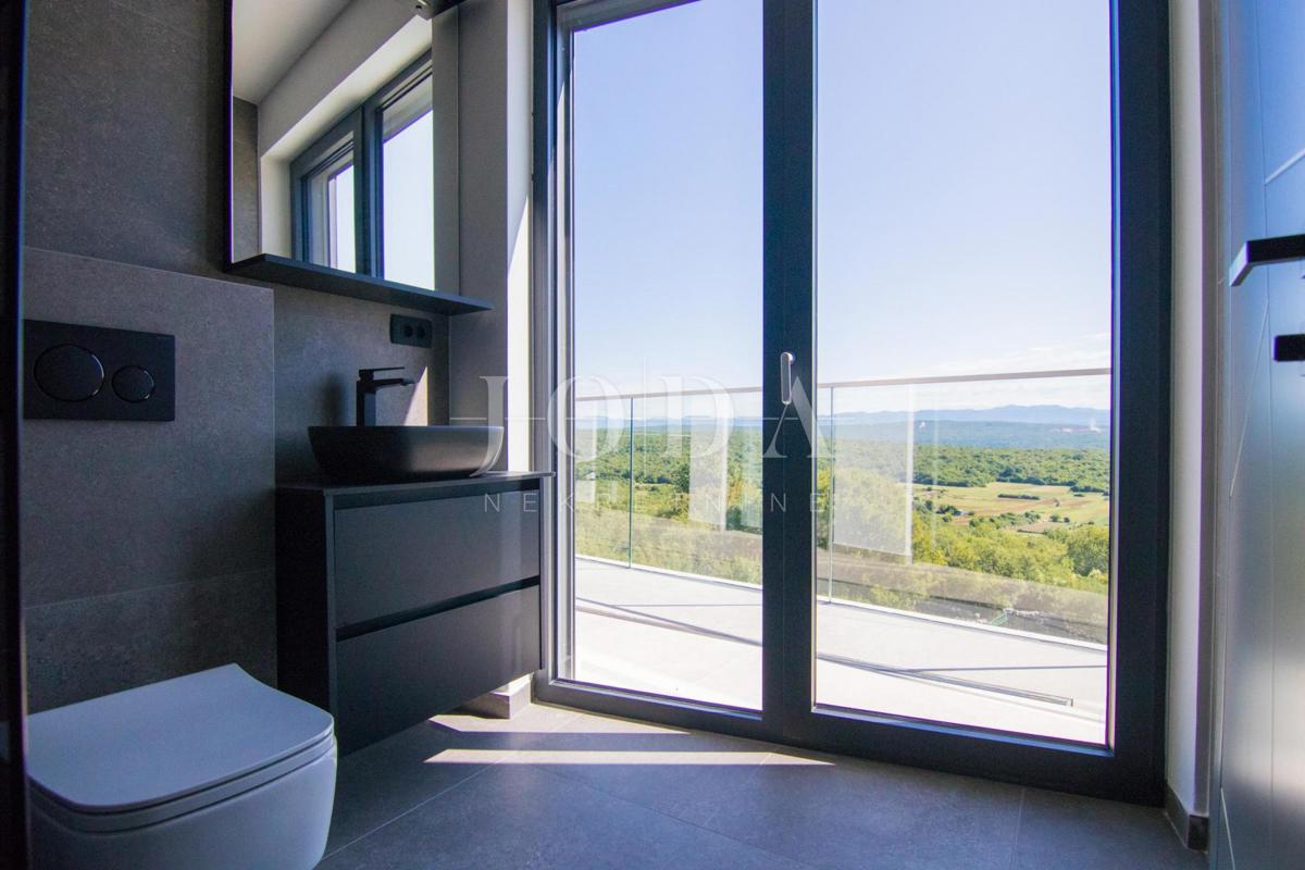 Nova moderna hiša - okolica mesta Krk