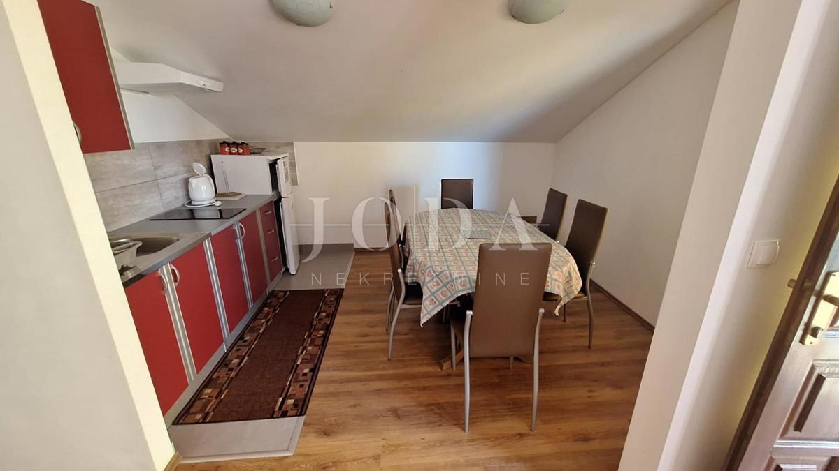 Otok Krk, Malinska, apartmajska hiša s pogledom na morje