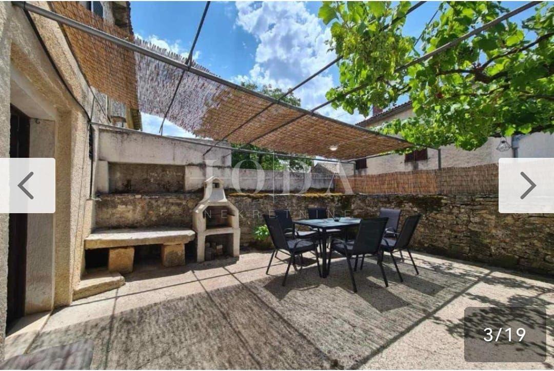 Hiša Svetvinčenat, 100m2