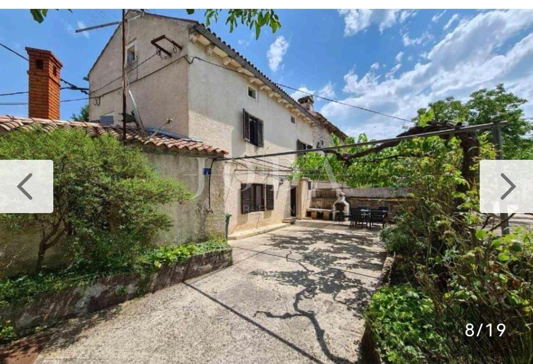 Hiša Svetvinčenat, 100m2