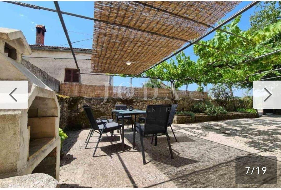 Hiša Svetvinčenat, 100m2