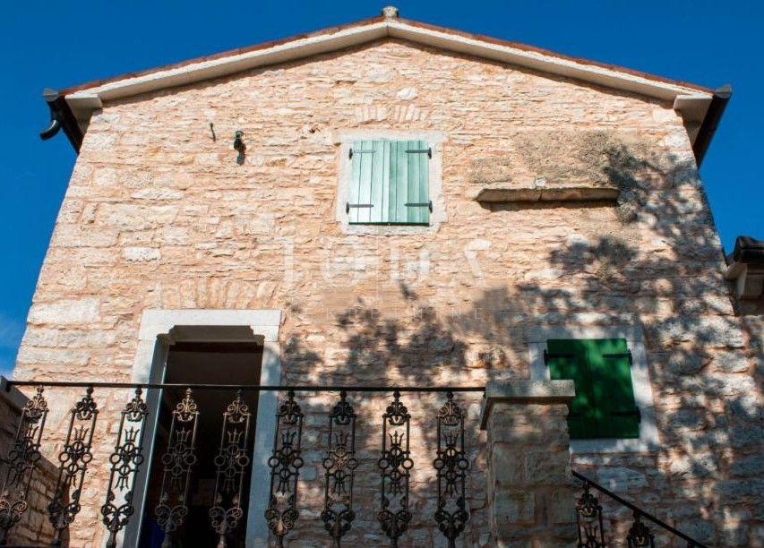 Hiša Krničari, Žminj, 220m2