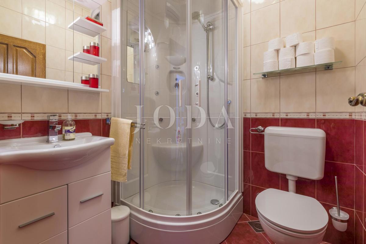 Hiša Crikvenica, 440m2