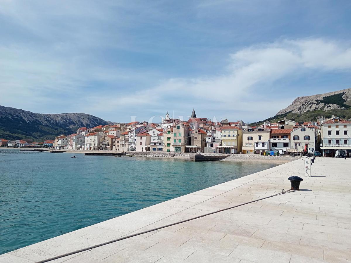 Baška - apartma v centru s pogledom na morje