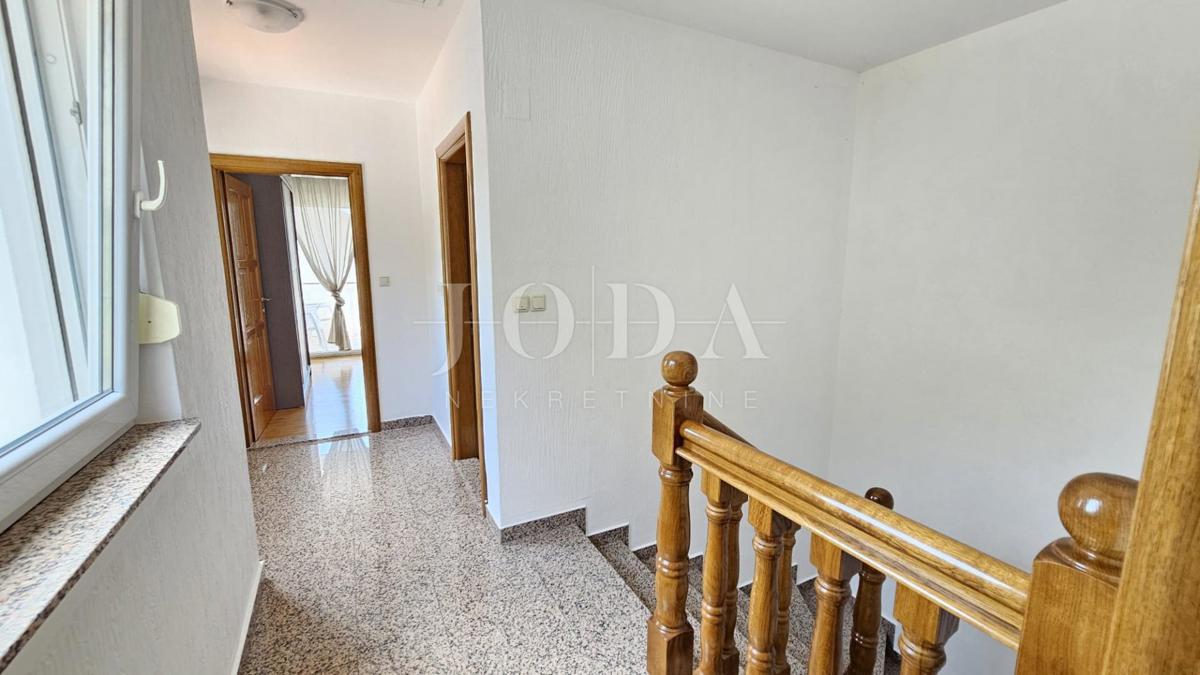 Hiša Dramalj, Crikvenica, 80m2