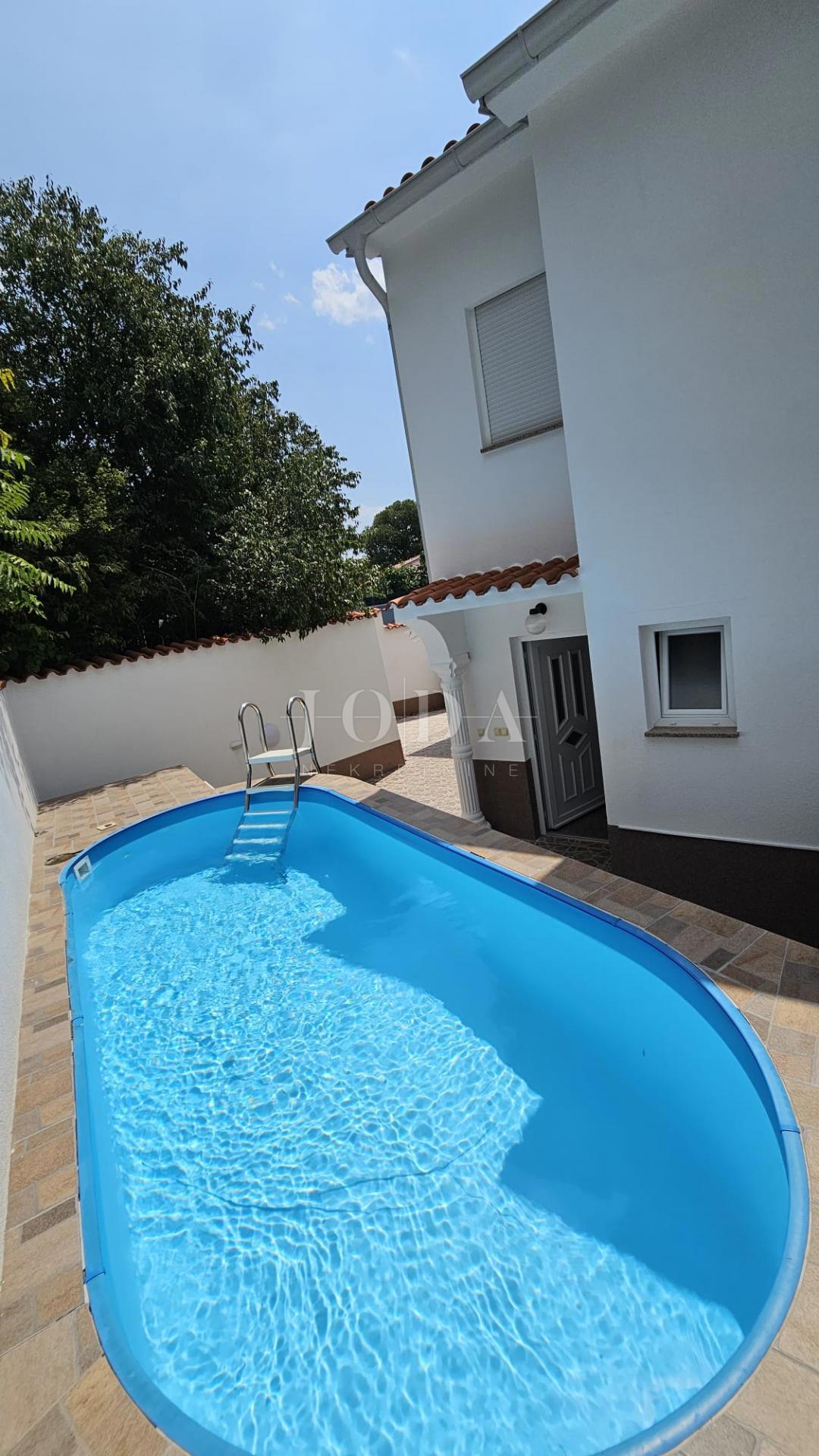 Hiša Dramalj, Crikvenica, 80m2