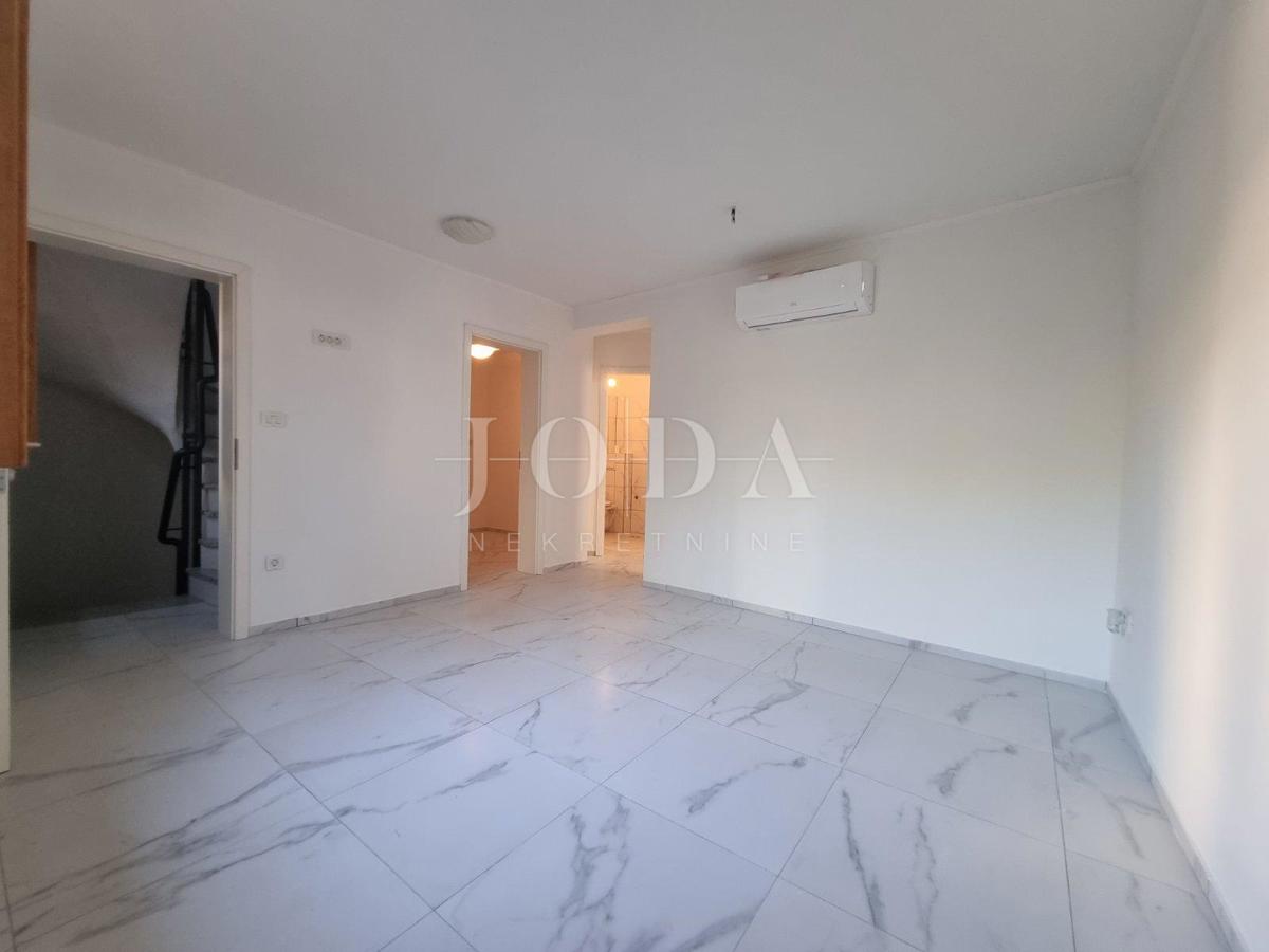Hiša Novi Vinodolski, 120m2