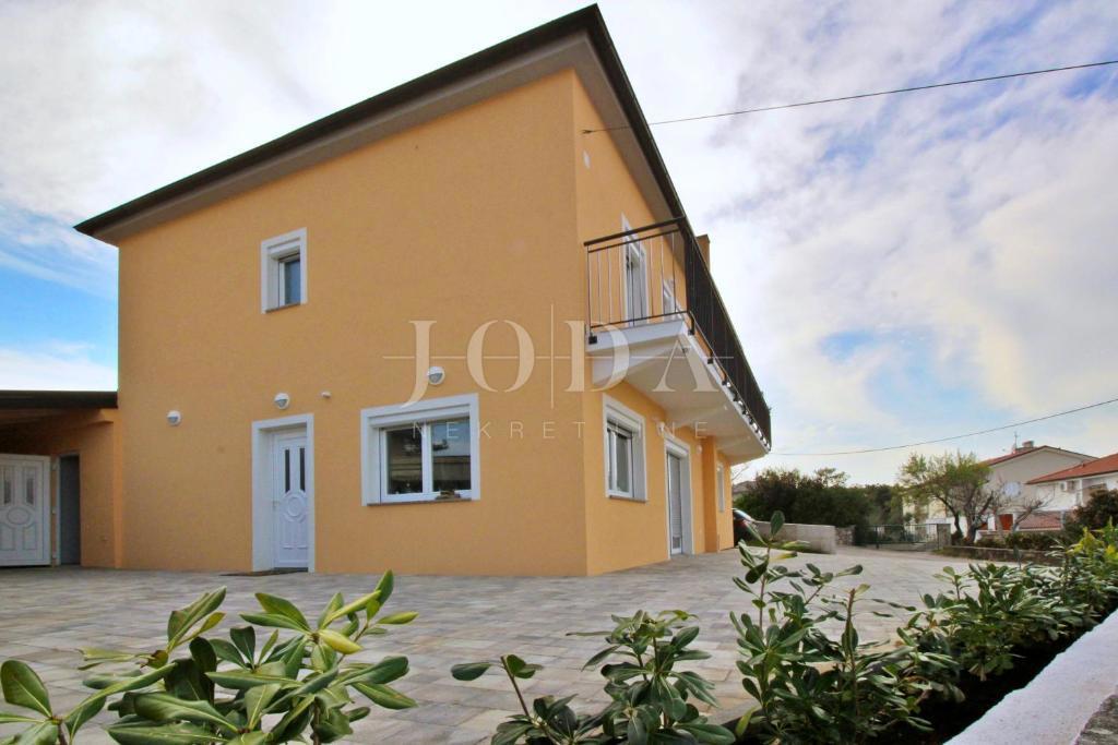 Hiša Šilo, Dobrinj, 250m2