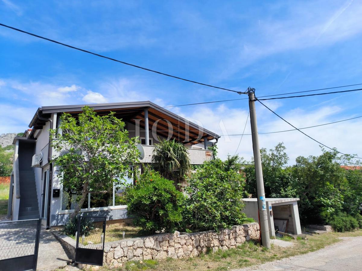 Stanovanje Karlobag, 61m2