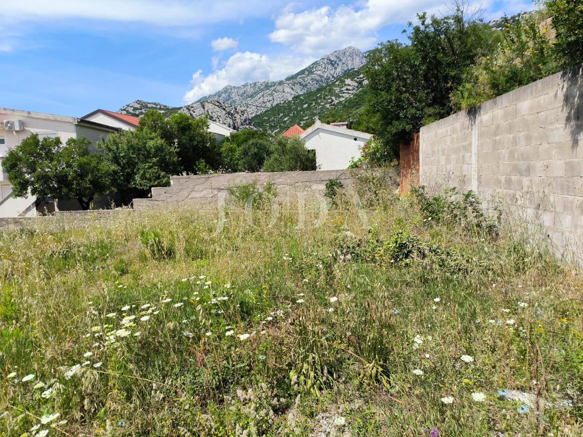 Stanovanje Karlobag, 61m2