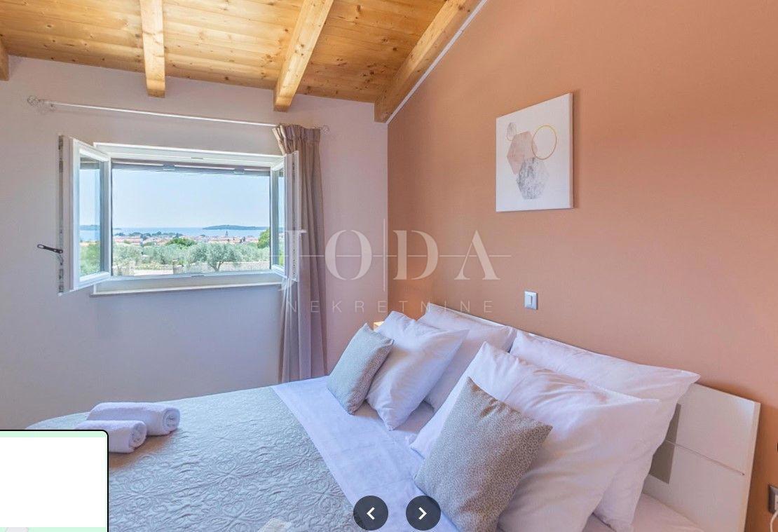 Hiša Fažana, 180m2