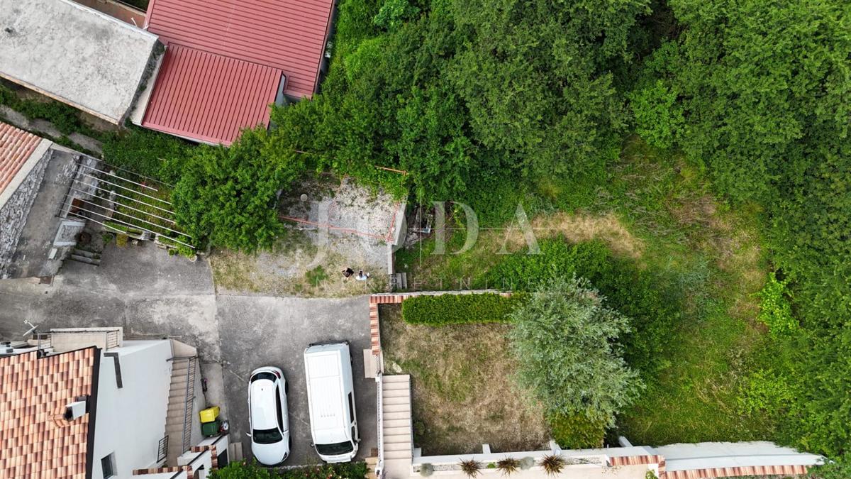 Bribir, hiša za prenovo s potencialom