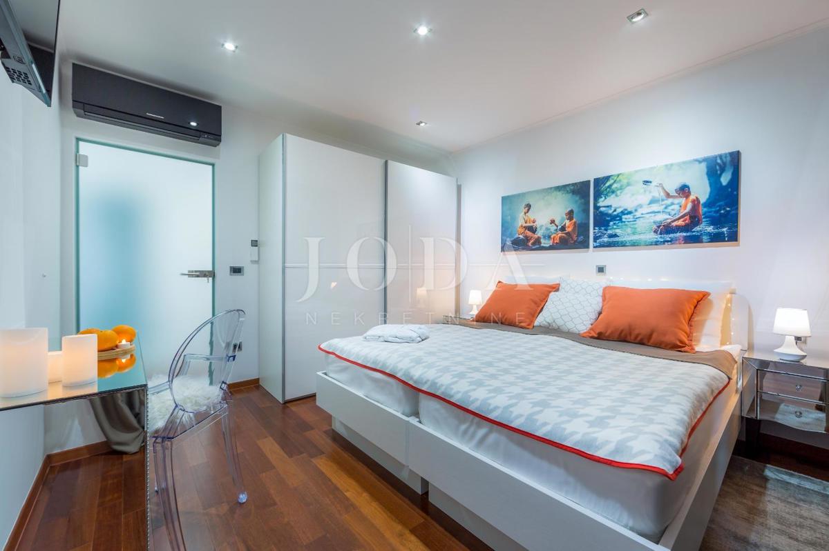 Luksuzni penthouse v Crikvenici s čudovitim razgledom