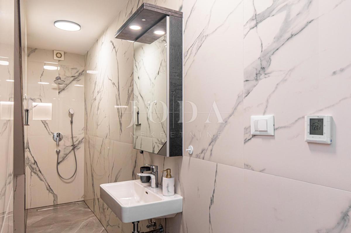 Apartma z bazenom in vrtom