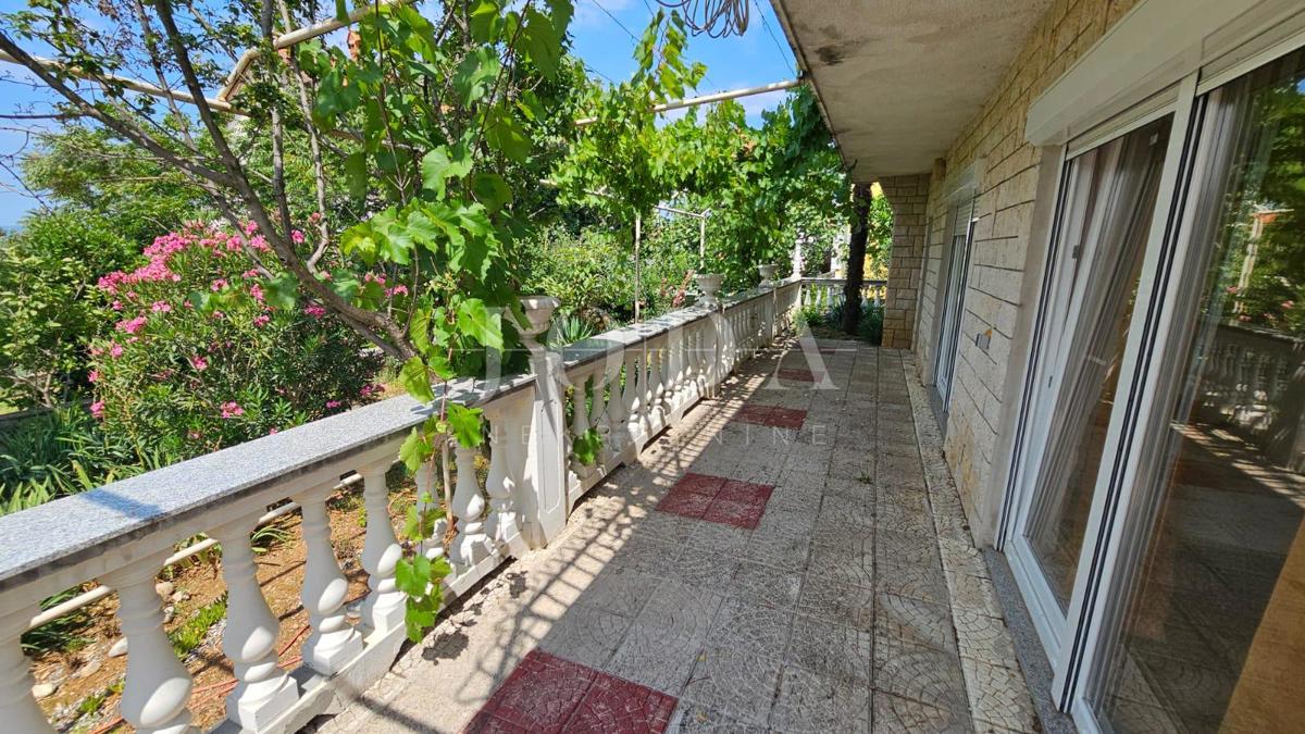 Stanovanje Novi Vinodolski, 98m2