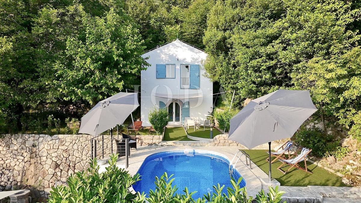 Grižane – Posestvo z dvema kamnitima hišama in zemljiščem