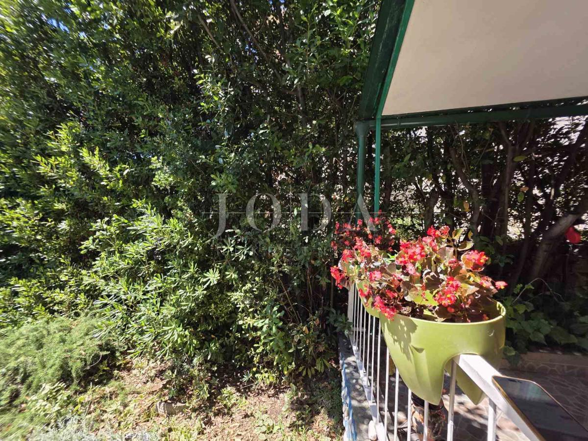 Novi Vinodolski, Bribirska obala, stanovanje 130 m od morja