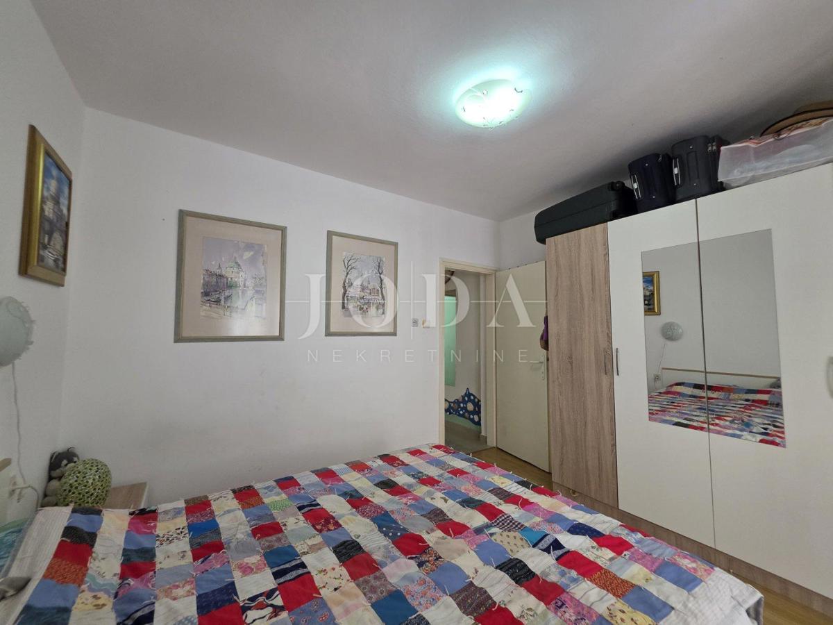 Novi Vinodolski, Bribirska obala, stanovanje 130 m od morja