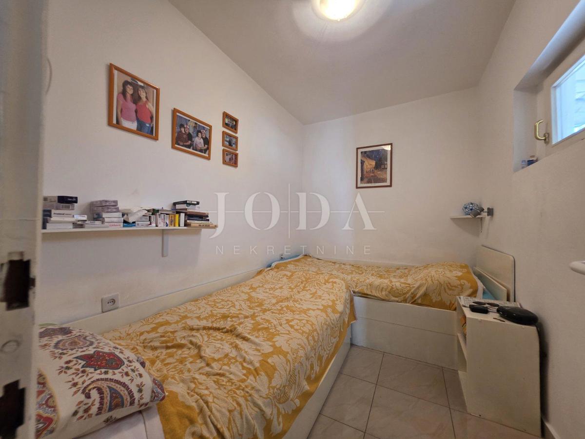 Novi Vinodolski, Bribirska obala, stanovanje 130 m od morja