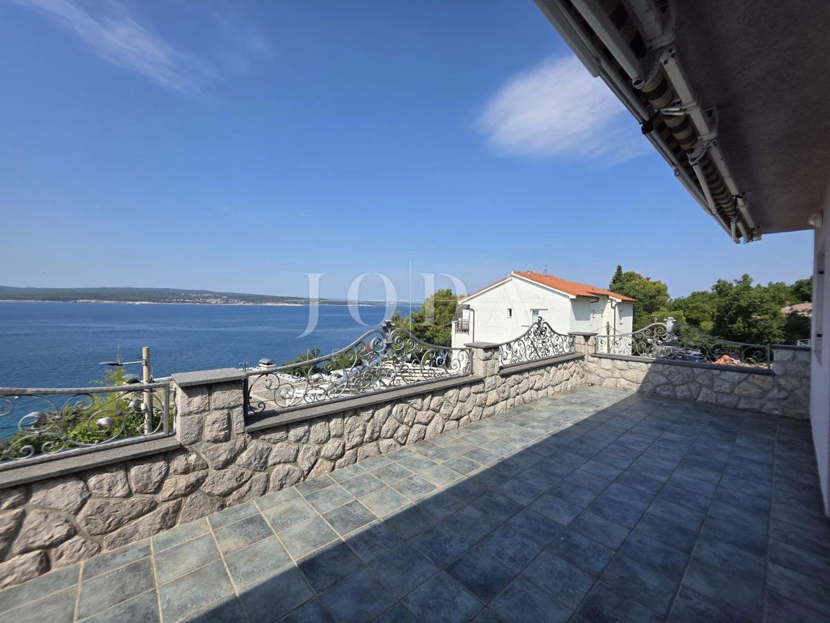 Crikvenica, Stanovanje 50 m od morja s prekrasnim razgledom