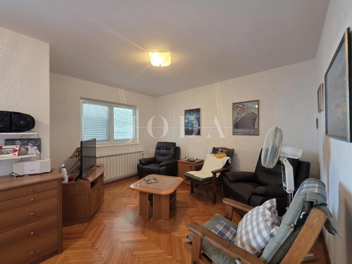 Crikvenica, Stanovanje 50 m od morja s prekrasnim razgledom