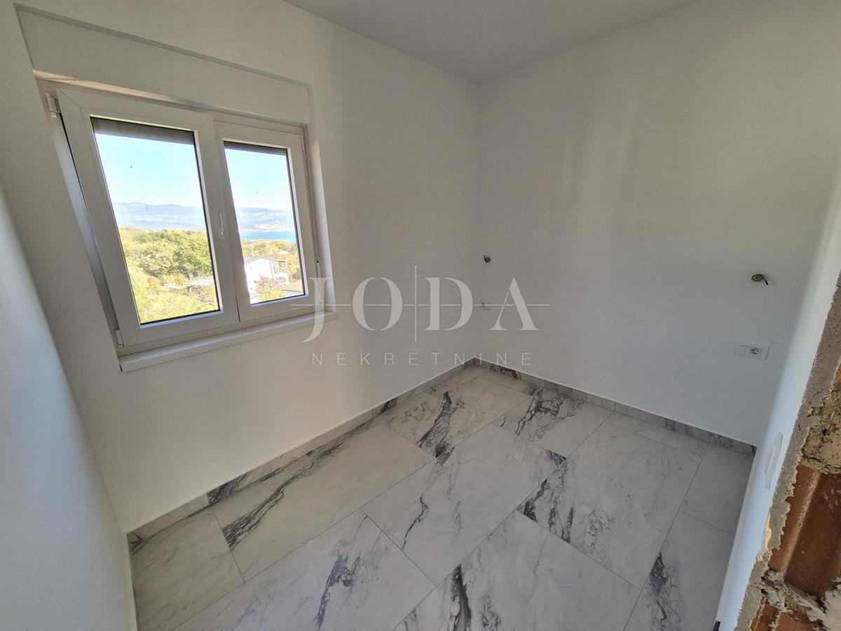 Novogradnja v zalivu Soline - apartma s čudovitim pogledom na morje 