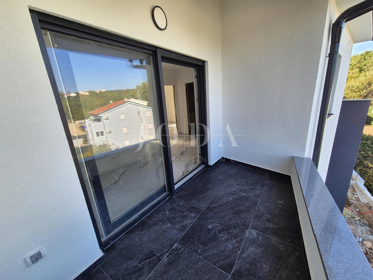 Novogradnja v zalivu Soline - apartma s čudovitim pogledom na morje 