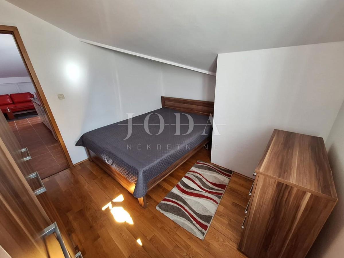 Dva apartmaja v Malinski, vrt, opremljeno!