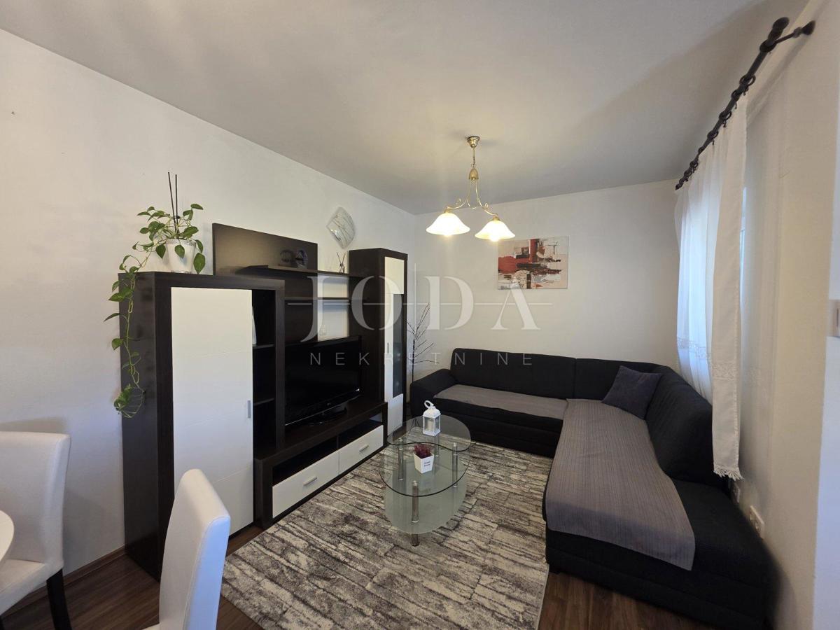 Novi Vinodolski, stanovanje blizu morja