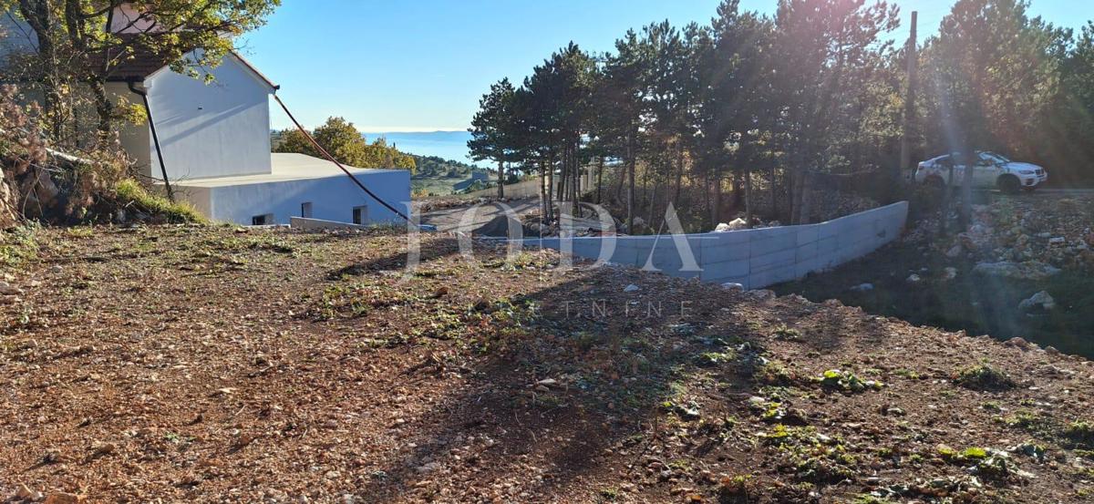 Zemljišče Krivi Put, Senj, 916m2