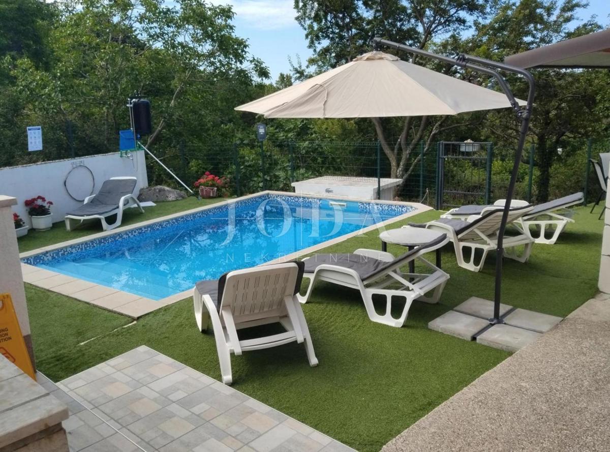 Hiša Grižane-Belgrad, Vinodolska Općina, 154m2