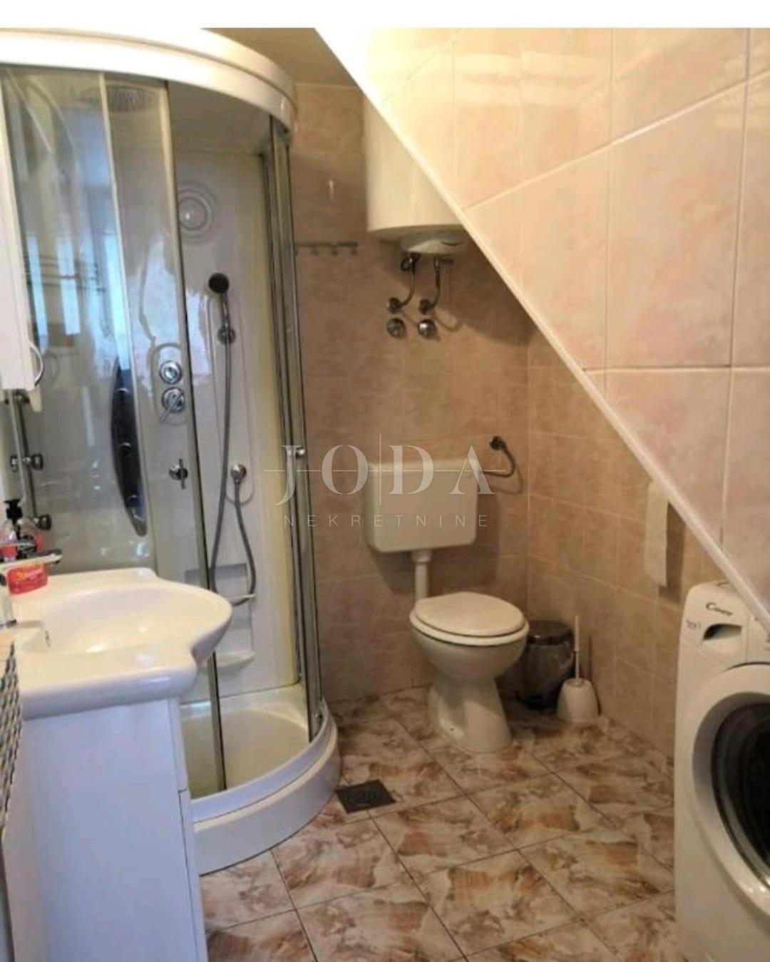 Hiša Grižane-Belgrad, Vinodolska Općina, 154m2