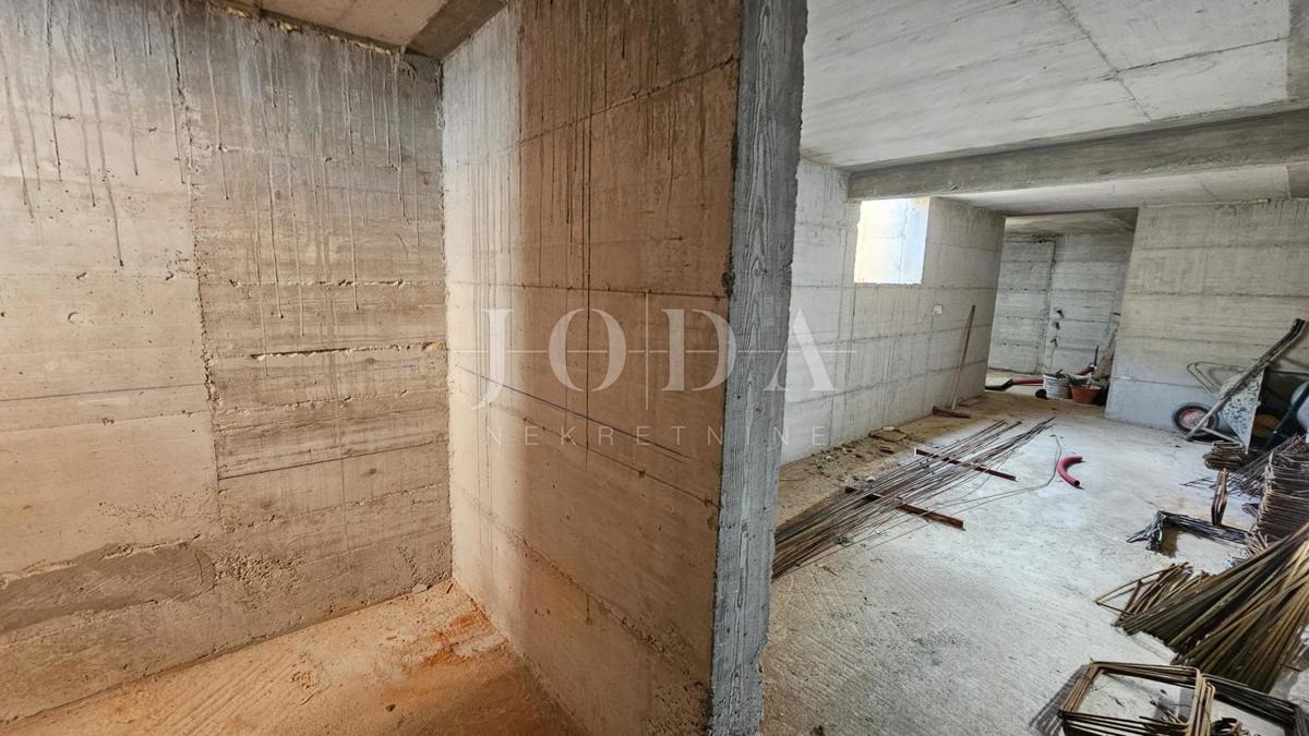 Hiša Crikvenica, 296m2