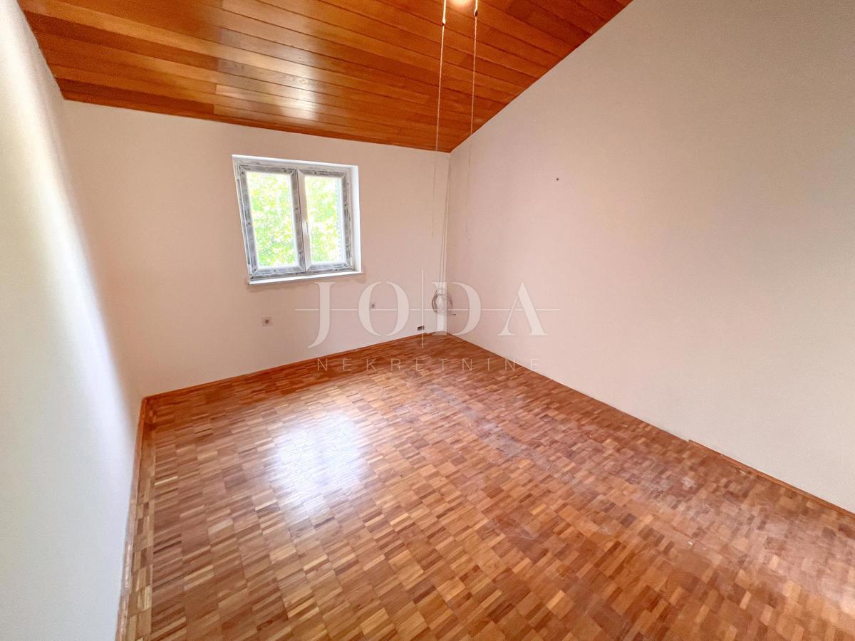 Prodamo stanovanje v Selcih, odlična lokacija in pogled na morje