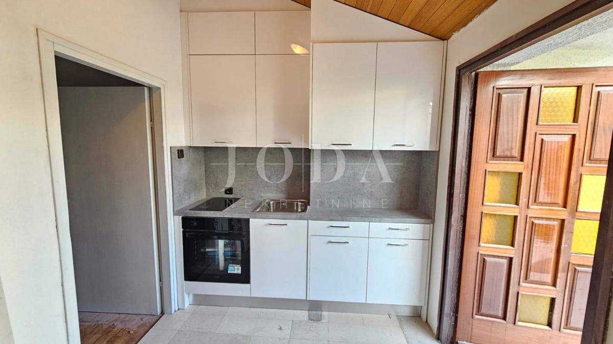 Prodamo stanovanje v Selcih, odlična lokacija in pogled na morje