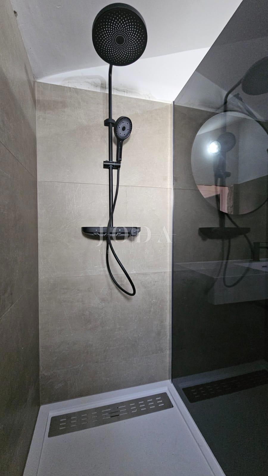 Prodamo stanovanje v Selcih, odlična lokacija in pogled na morje