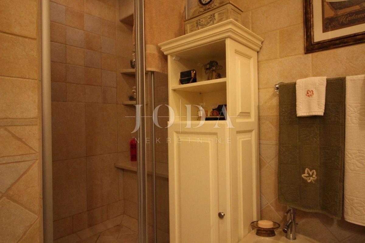 Stanovanje Rabac, Labin, 118m2