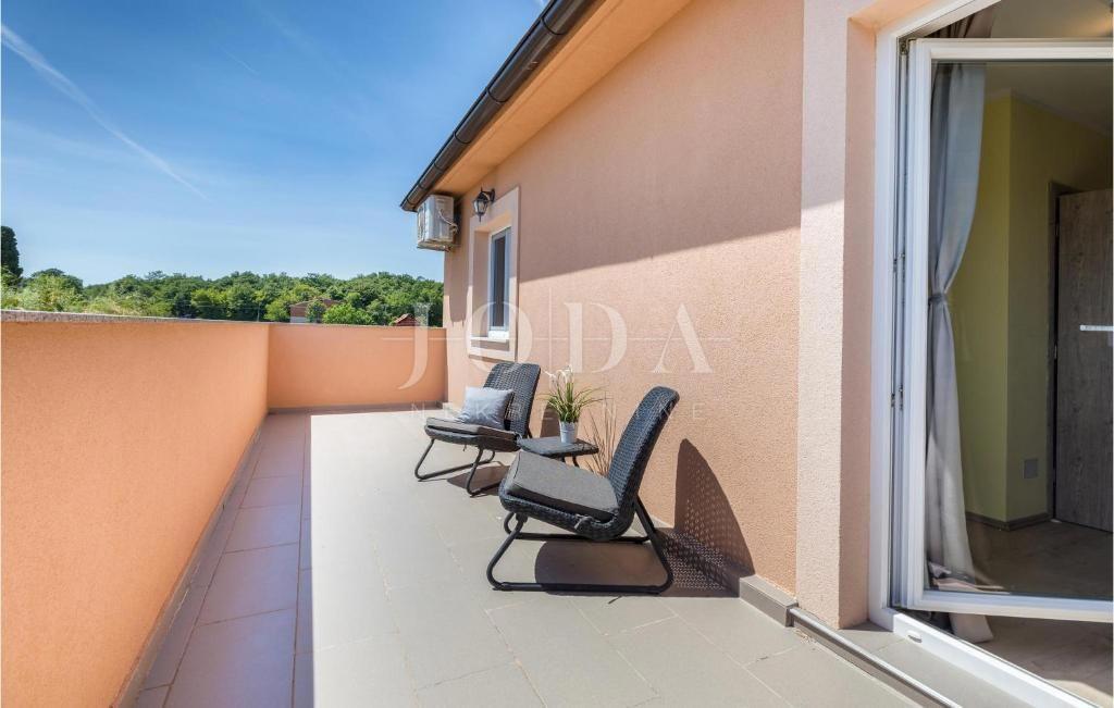 Hiša Marčana, 299m2