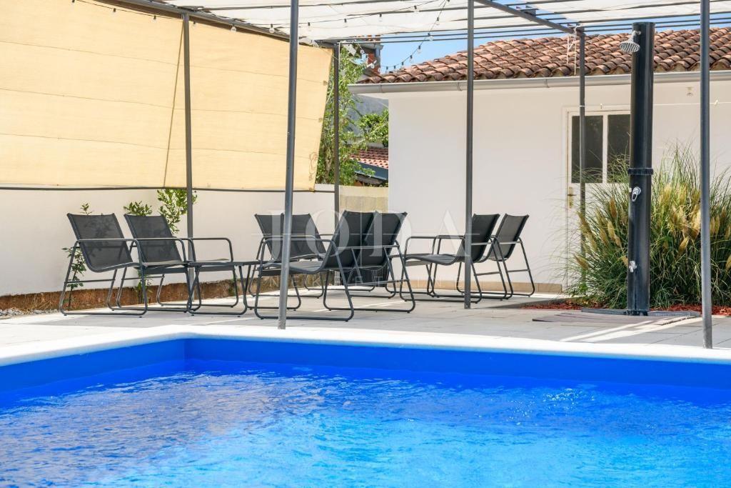 Hiša Marčana, 256m2