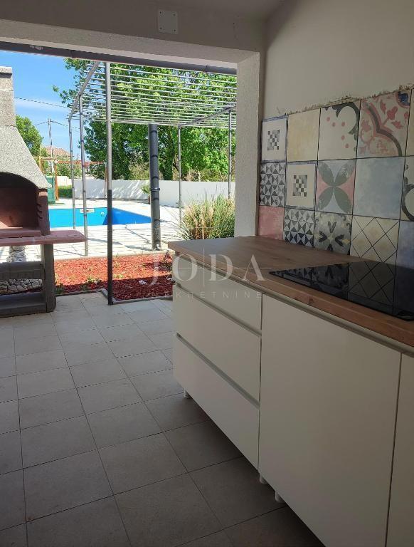 Hiša Marčana, 256m2