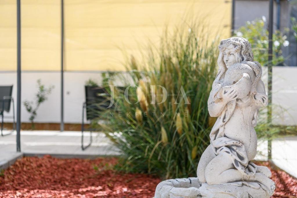 Hiša Marčana, 256m2