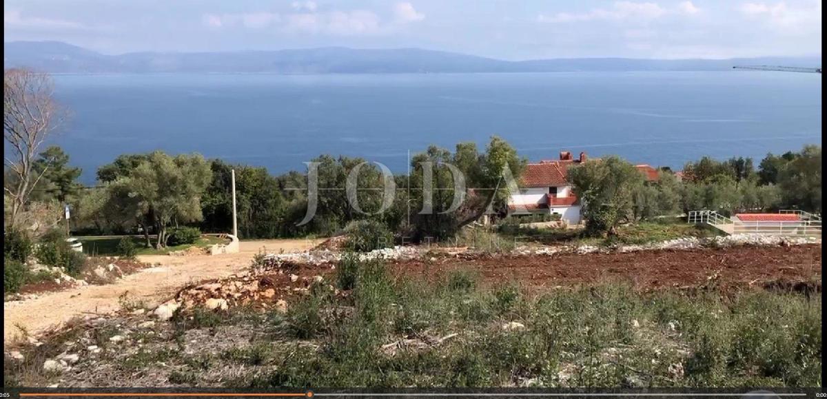 Zemljišče Ravni, Raša, 950m2