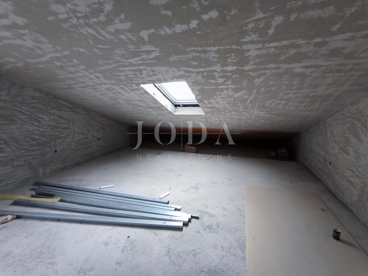 Stanovanje Bunica-biličevica, Sen